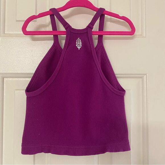 FREE PEOPLE • Movement Purple Happiness Runs Crop Tank Ribbed Raspberry Sherbet - Picture 4 of 4